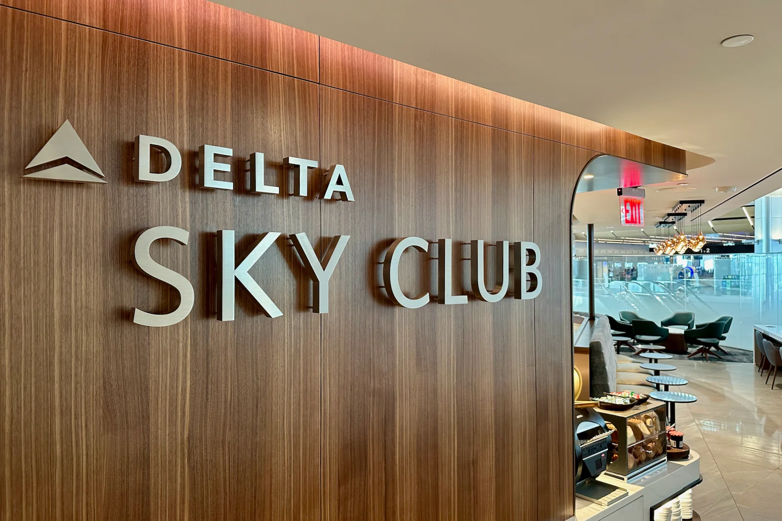 how-to-enter-the-delta-sky-club-before-your-flight