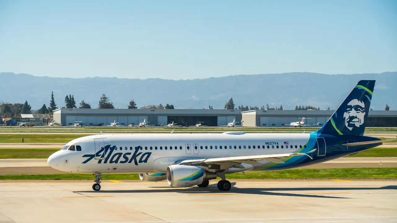 does-alaska-airlines-have-lost-and-found-service