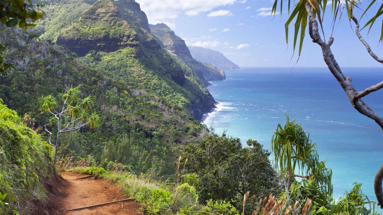 the-best-kauai-hikes-and-trails