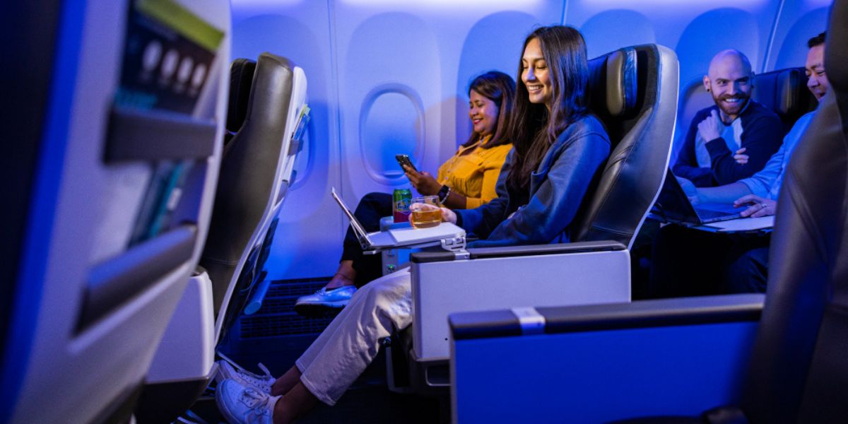 alaska-airlines-premium-economy-class-upgrade