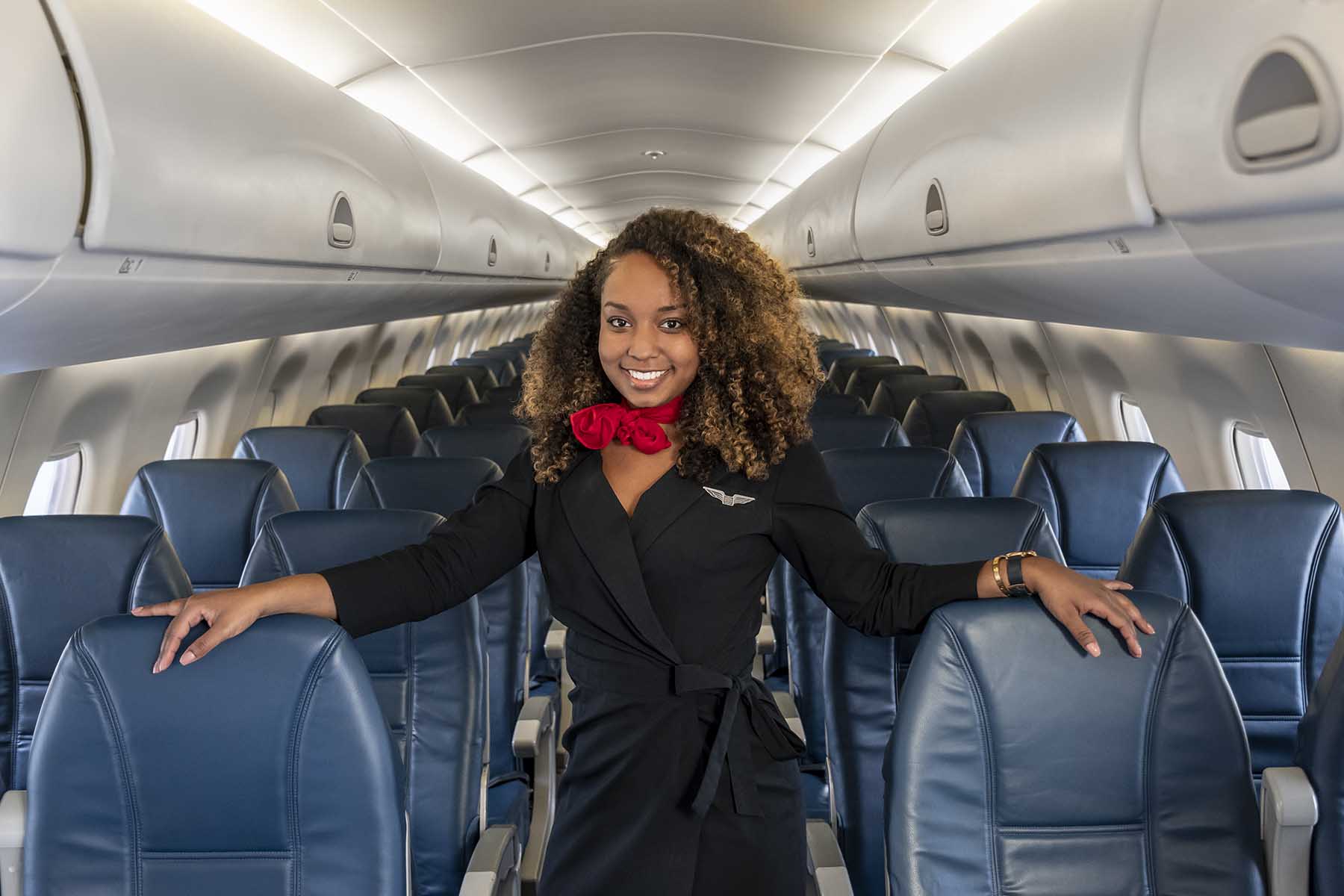 what airline pays flight attendants the most