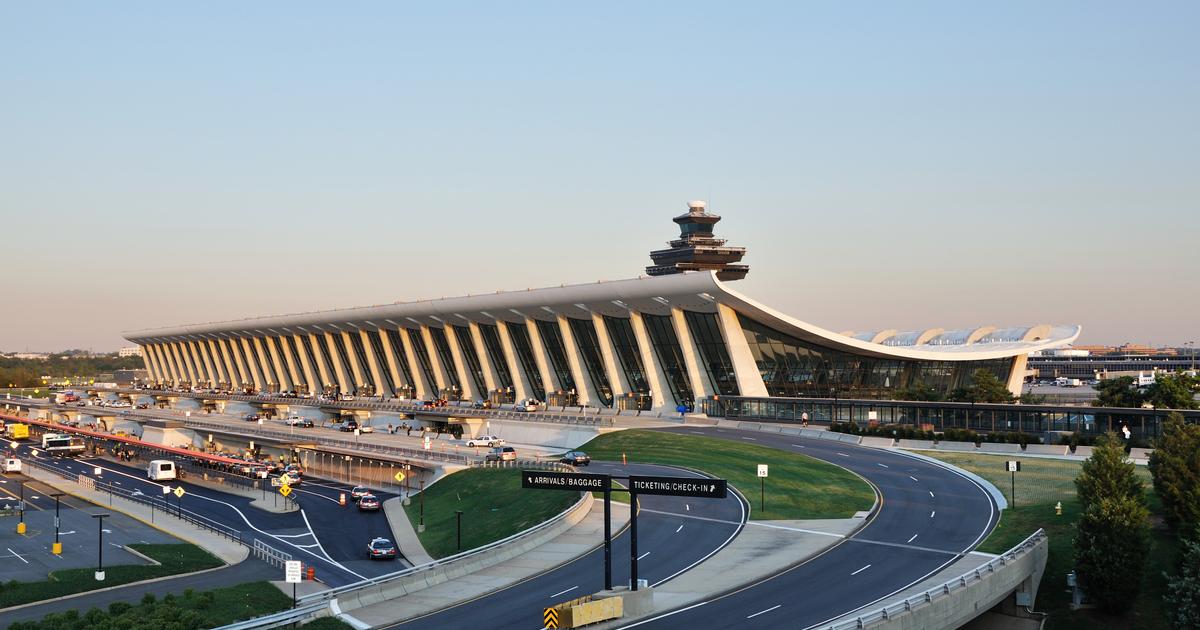 what airport is closest to washington dc