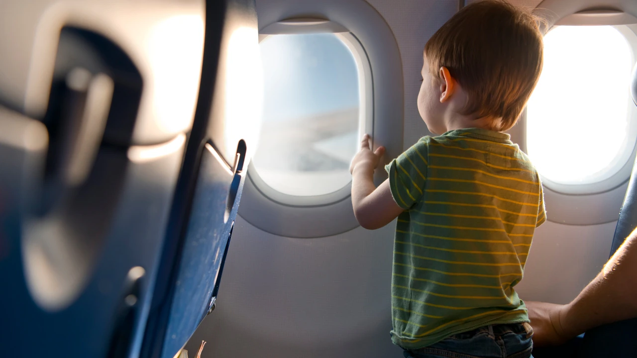 frequent-flyer-account-child